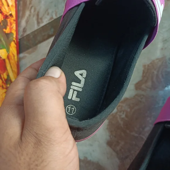 Fila - Picture 3 of 10